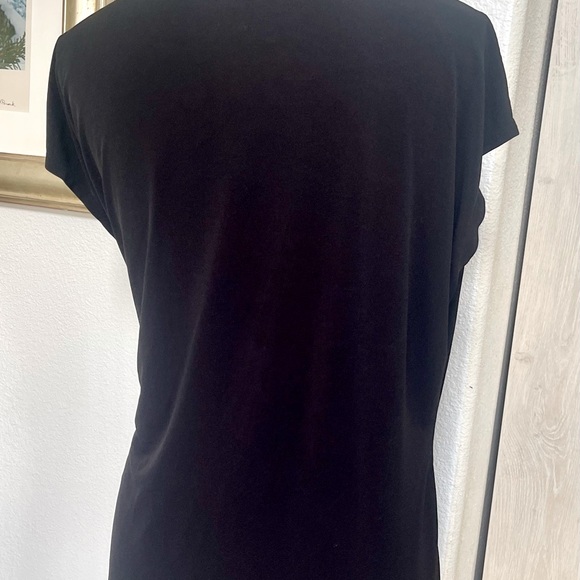 Lane Bryant Black Sleeveless Shell. - Picture 2 of 2